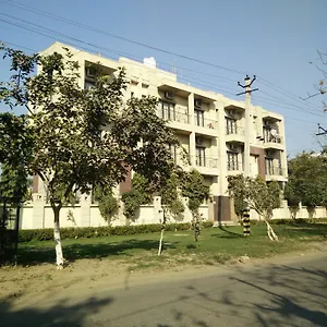 Enkay Residency M-block Cyber 3*, Gurgaon India